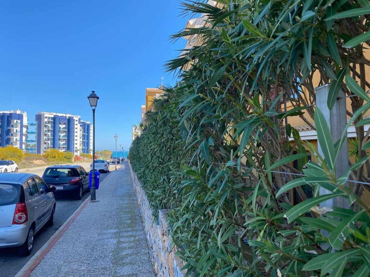 Acogedor Apartamento Al Lado De La Playa Alicante Exterior foto